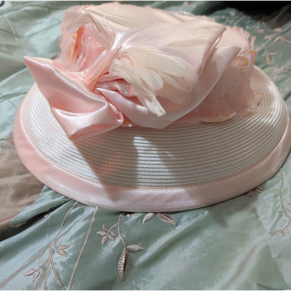 Whittall Shon Pink Derby Hat Bow Sequin Feather Woven Vintage Style - Picture 15 of 16